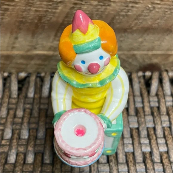 Avon Year-To-Year Birthday Candle Holder Years 1-4 Clown Ceramic 1983 VINTAGE - Picture 6 of 12